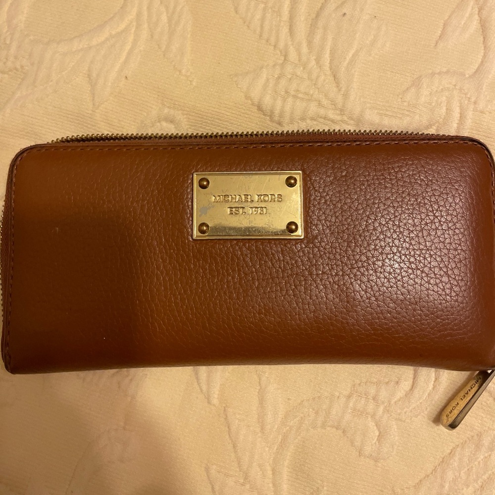 Michael Kora Wallet
